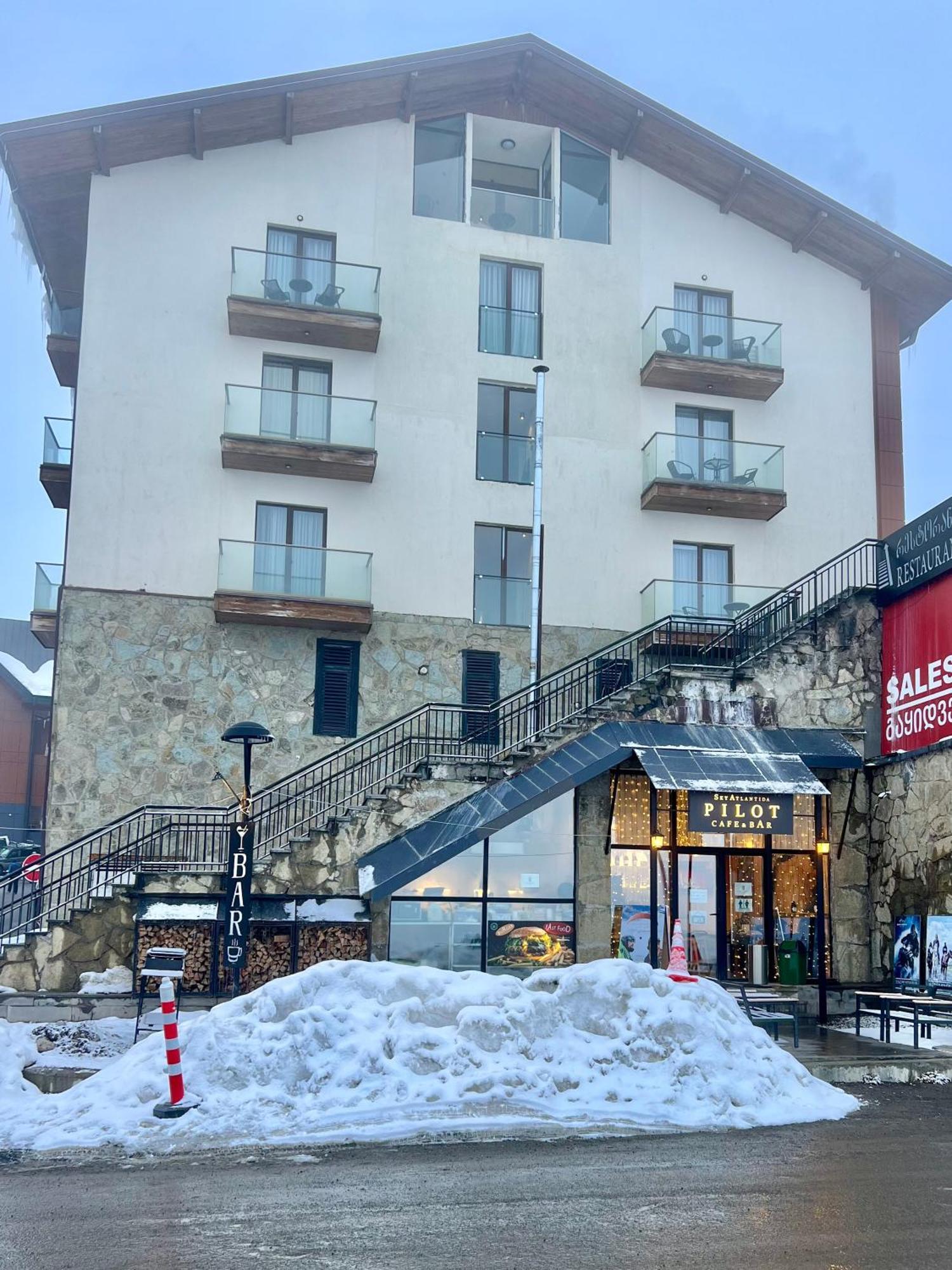 Hostel Gudauri Adventure Exterior photo